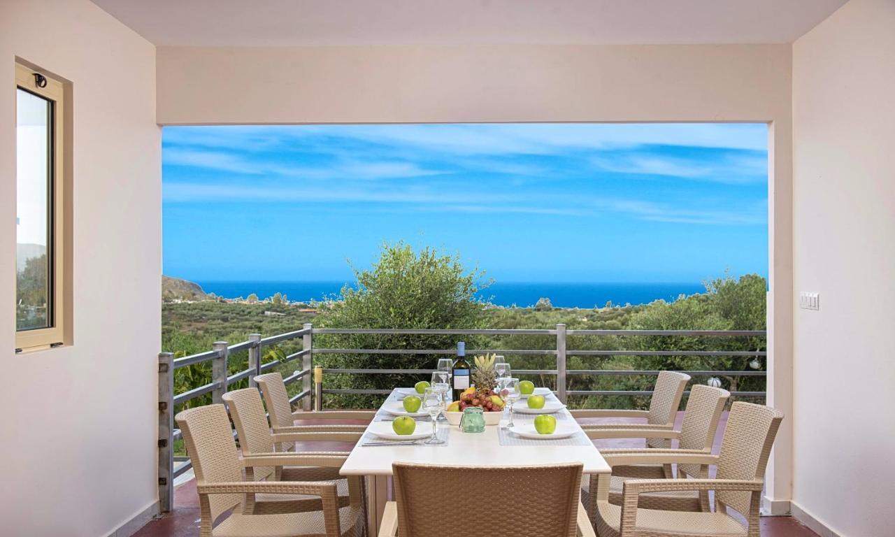 Aqua Blue Villas With Heated Pool Mathés Εξωτερικό φωτογραφία